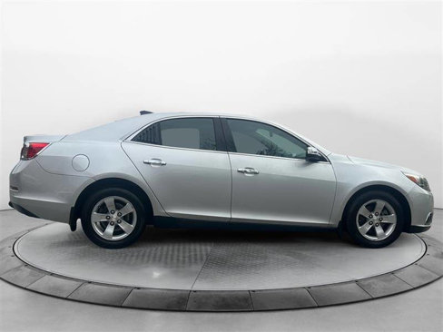 Used 2016 Chevrolet Malibu LS image 6