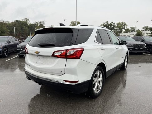Used 2018 Chevrolet Equinox LT image 3