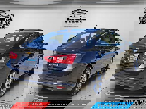Used 2023 Chevrolet Malibu LT w/ Driver Confidence Package image 2