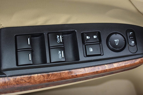 Used 2012 Honda Accord EX-L image 12