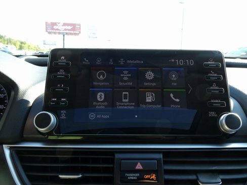 Used 2022 Honda Accord Touring image 31