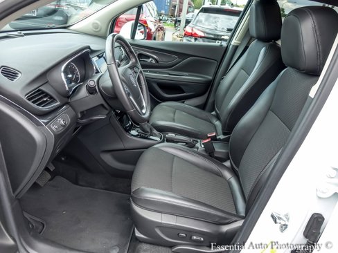 Used 2022 Buick Encore Preferred w/ Safety Package II image 8