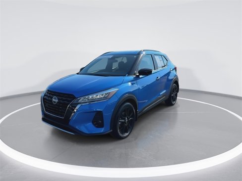 Used 2024 Nissan Kicks SR image 4