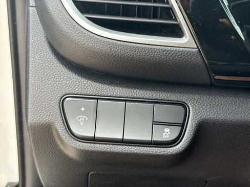 Used 2024 Kia Seltos X-Line image 21