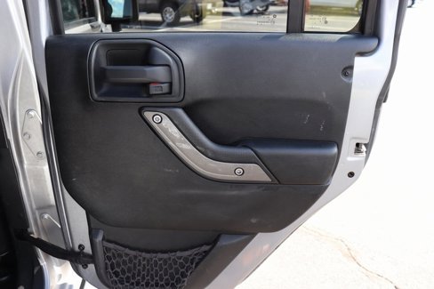Used 2017 Jeep Wrangler Unlimited Sport image 18