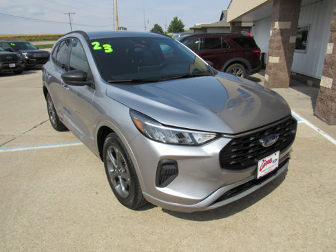 Used 2023 Ford Escape ST-Line w/ Tech Pack #1 image 3
