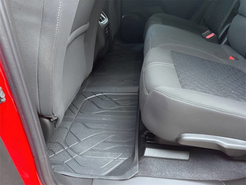 Used 2020 Chevrolet Blazer LT image 31