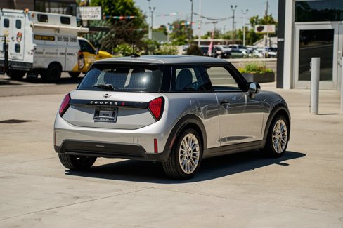 Certified 2025 MINI Cooper S image 5