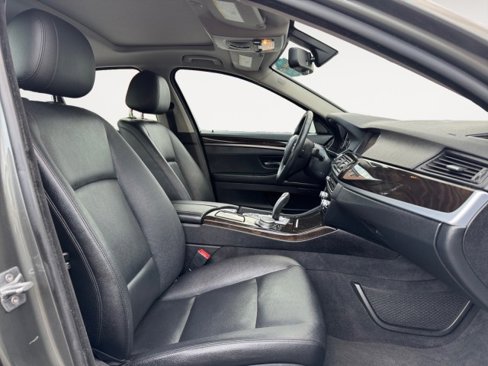 Used 2015 BMW 535i xDrive Sedan image 12