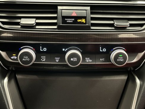 Used 2022 Honda Accord Sport image 17