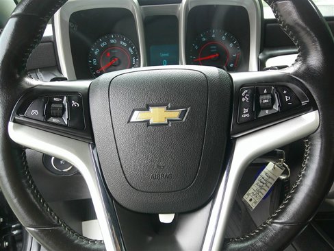 Used 2015 Chevrolet Camaro LT image 11