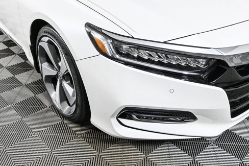 Used 2020 Honda Accord Touring image 36
