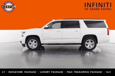 Used 2017 Chevrolet Suburban LT w/ LT Signature Package image 6