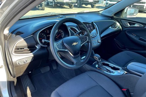 Used 2022 Chevrolet Malibu LT image 14