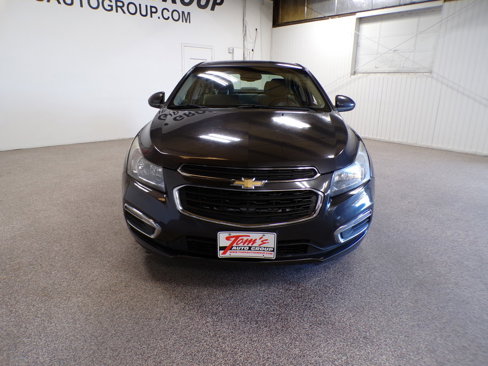 Used 2016 Chevrolet Cruze LT image 8