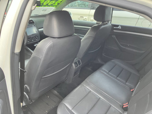 Used 2008 Volkswagen Jetta SE image 28