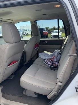 Used 2014 Ford Expedition XLT image 7