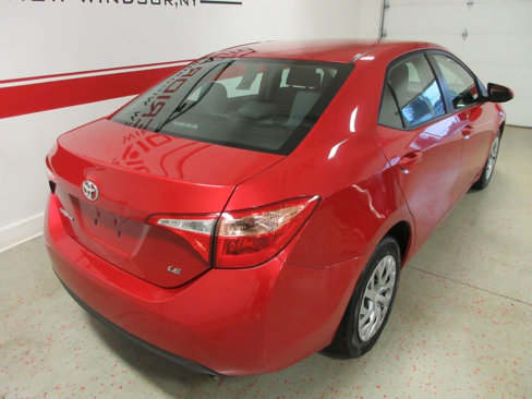Used 2019 Toyota Corolla LE image 12