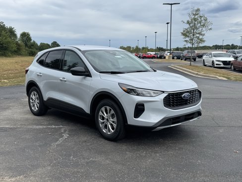New 2025 Ford Escape Active image 2