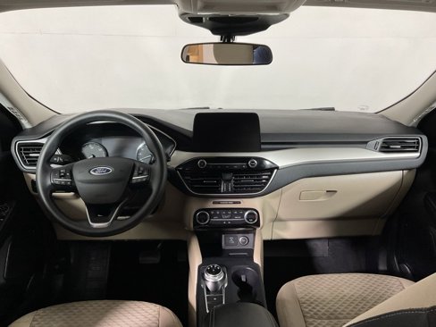 Used 2021 Ford Escape SE image 20