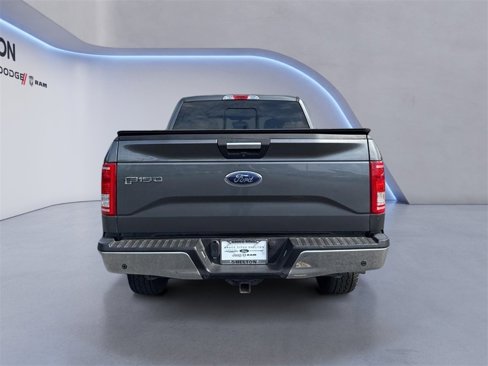Used 2016 Ford F150 XLT w/ Equipment Group 302A Luxury image 4