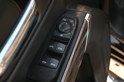 Used 2020 Chevrolet Silverado 1500 LT w/ Trailering Package image 34