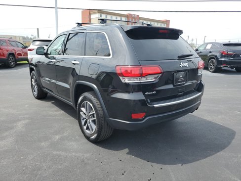 Used 2020 Jeep Grand Cherokee Limited w/ Luxury Group II image 2