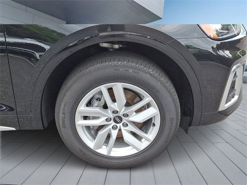 Certified 2023 Audi Q5 2.0T Premium w/ Convenience Package image 8