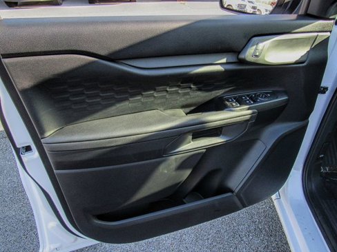 New 2025 Ford Ranger XL image 6