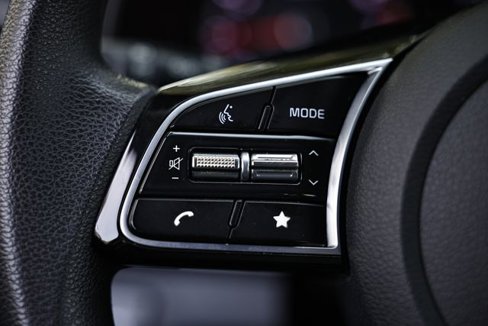 Used 2022 Kia Forte LXS image 32