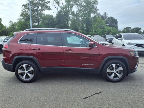 Used 2020 Jeep Cherokee Limited image 6