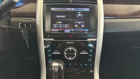 Used 2013 Ford Edge Limited image 23