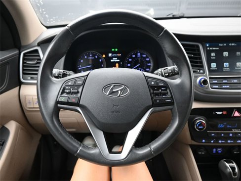 Used 2016 Hyundai Tucson Limited w/ Option Group 03 image 18