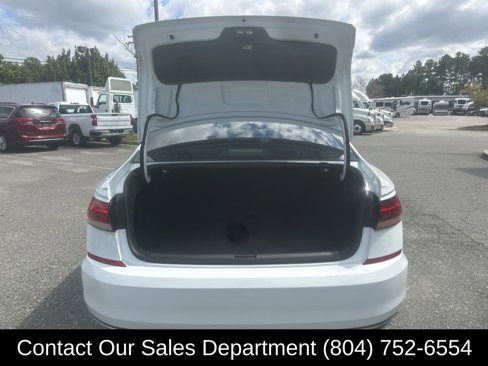 Used 2020 Volkswagen Passat 2.0T SE image 27