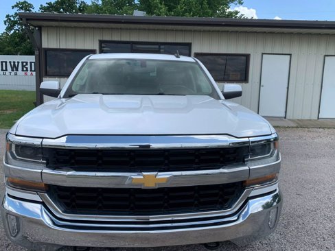 Used 2018 Chevrolet Silverado 1500 LT w/ LT Fleet Convenience Package image 7