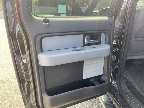Used 2012 Ford F150 XLT w/ XTR Pkg image 14