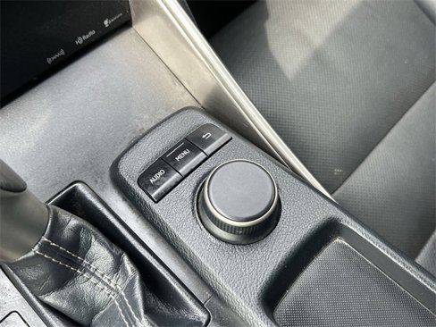 Used 2015 Lexus IS 250 image 19