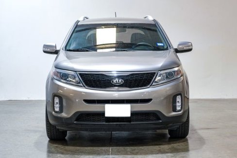 Used 2015 Kia Sorento LX image 5