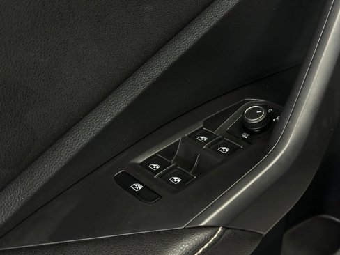 Used 2024 Volkswagen Jetta SE image 21