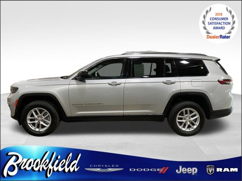 Used 2023 Jeep Grand Cherokee L Laredo image 5