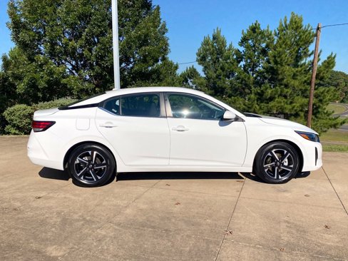 Used 2024 Nissan Sentra SV image 7