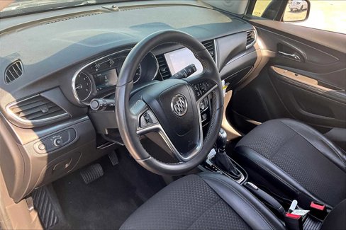 Used 2018 Buick Encore Preferred image 17