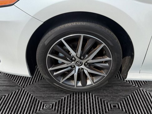 Certified 2022 Toyota Camry XLE w/ Navigation Package image 14