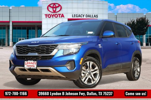 Used 2023 Kia Seltos LX image 1