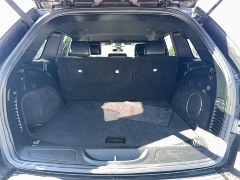 Used 2018 Jeep Grand Cherokee Altitude image 29