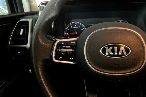 Used 2021 Kia Sorento LX image 23