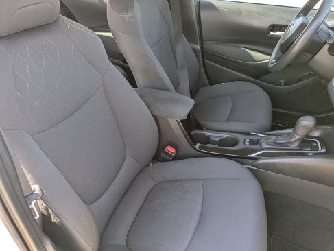 Used 2021 Toyota Corolla LE w/ LE Convenience Package image 10