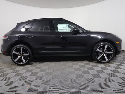 New 2024 Porsche Macan image 8
