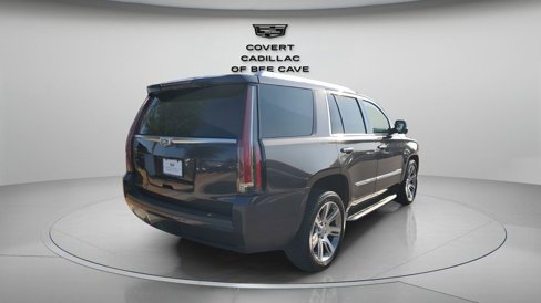 Used 2017 Cadillac Escalade Luxury image 9