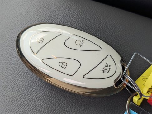 Used 2024 Hyundai Elantra SEL image 25